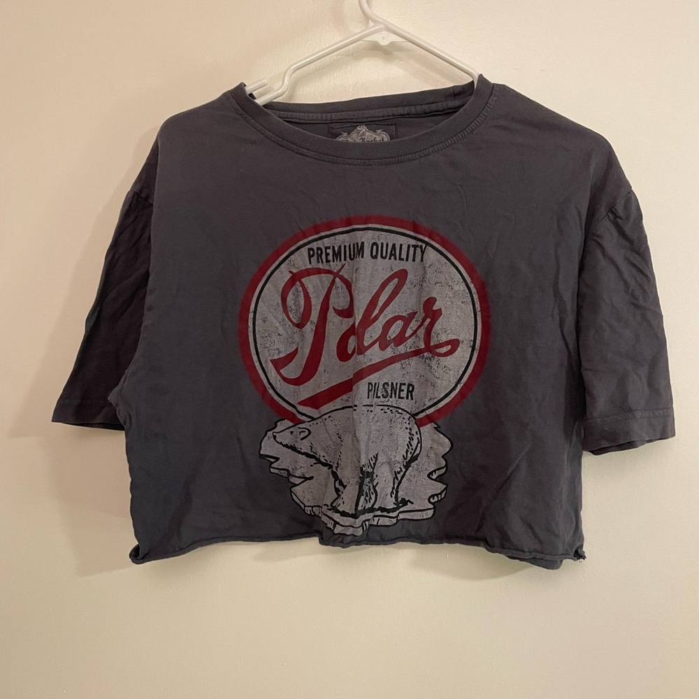 cropped graphic tee